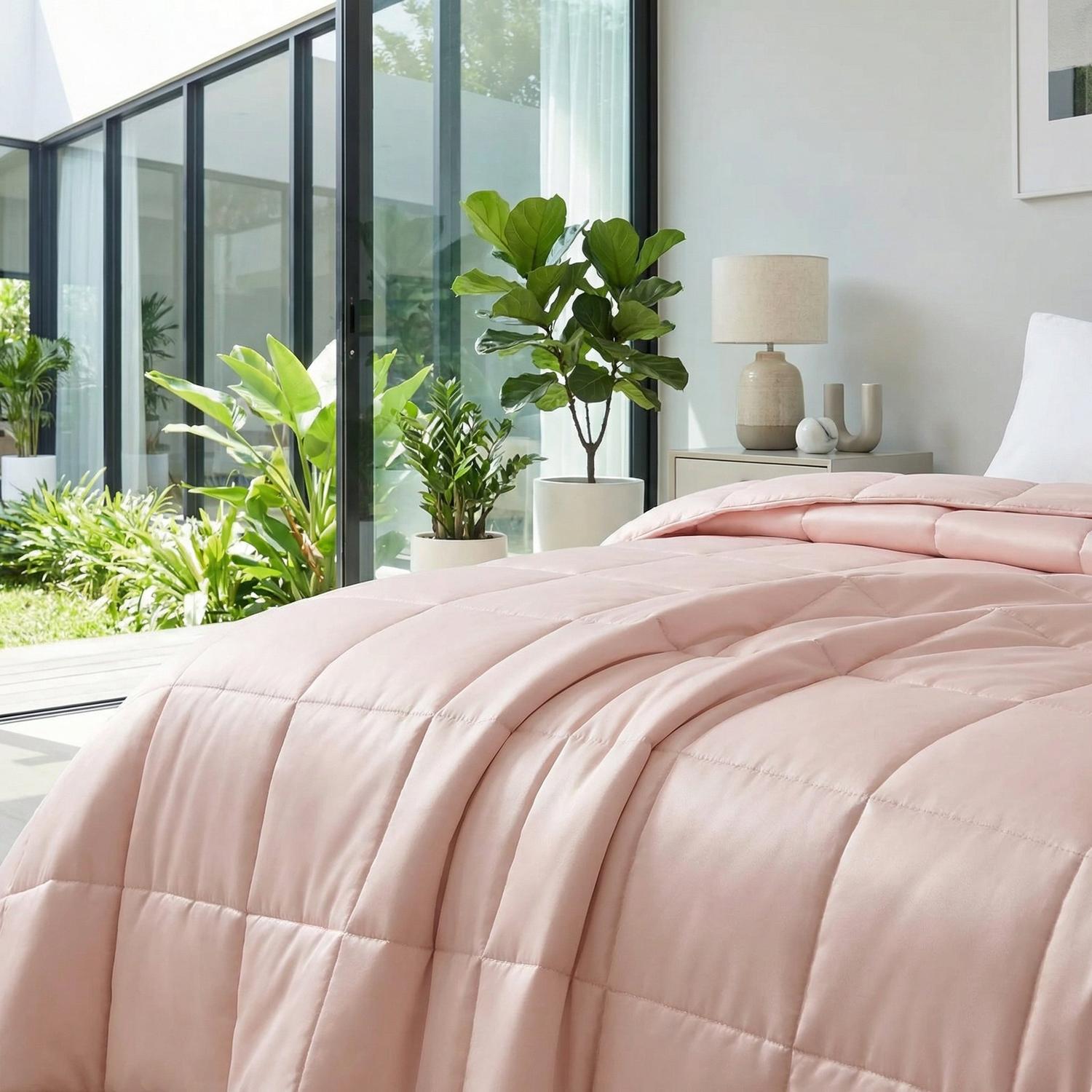 Cooling Comforter Blanket for Warm Nights at Home Daily